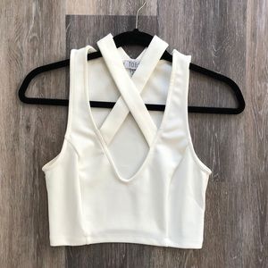 Tobi white crop top size small
